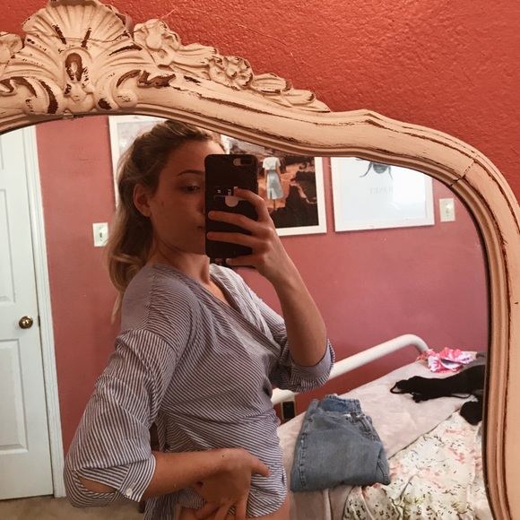 Tie top